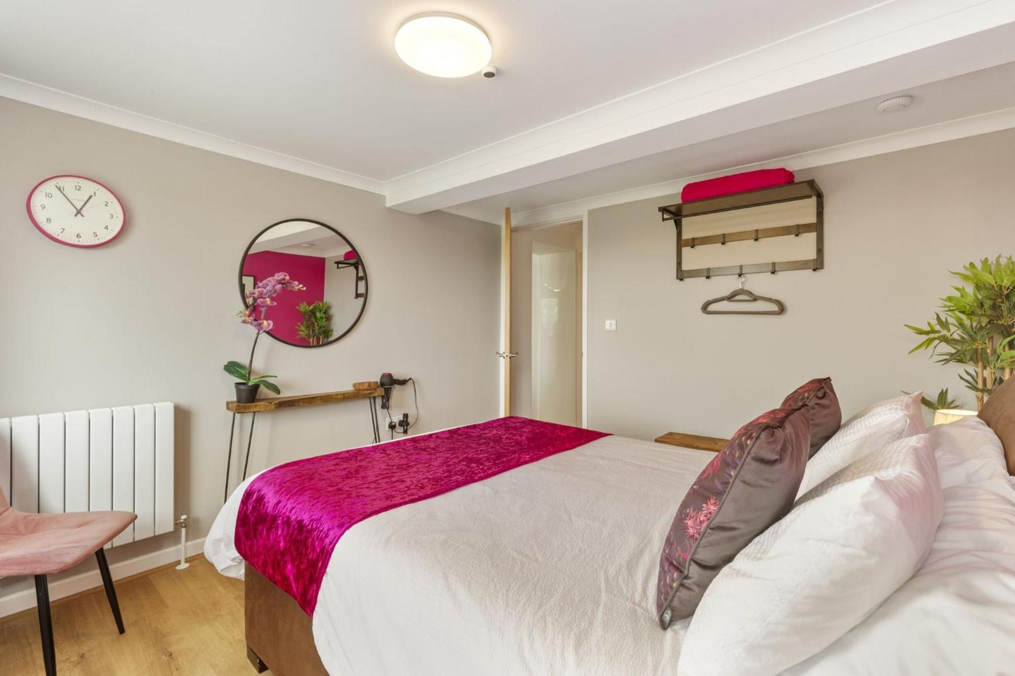 The Hidden Valley - A Stylish Rural Retreat, Perfect For Families St Clears Exterior foto